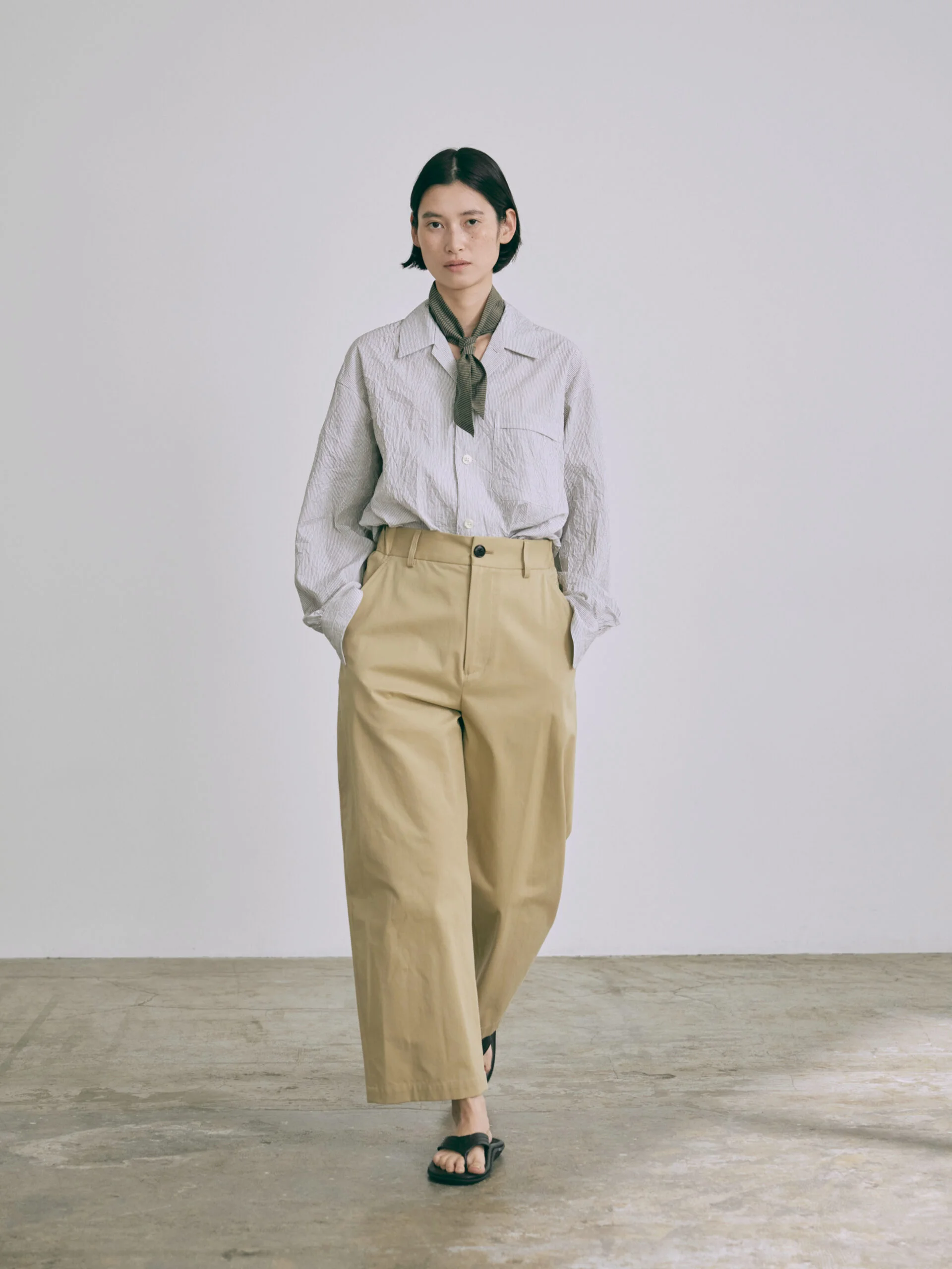 ECRU-CHINO Trousers